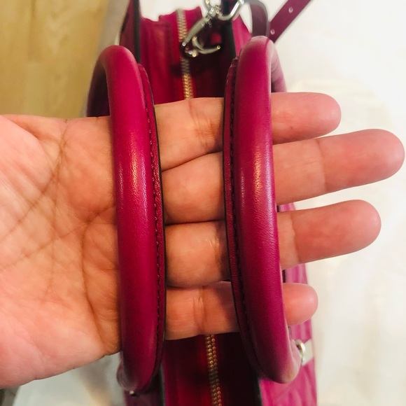 ❤️SOLD❤️🎉🎉🎉HOST PICK💕💕🎉🎉Michael Kors Selma Quilted Satchel Pink - Picture 12 of 16